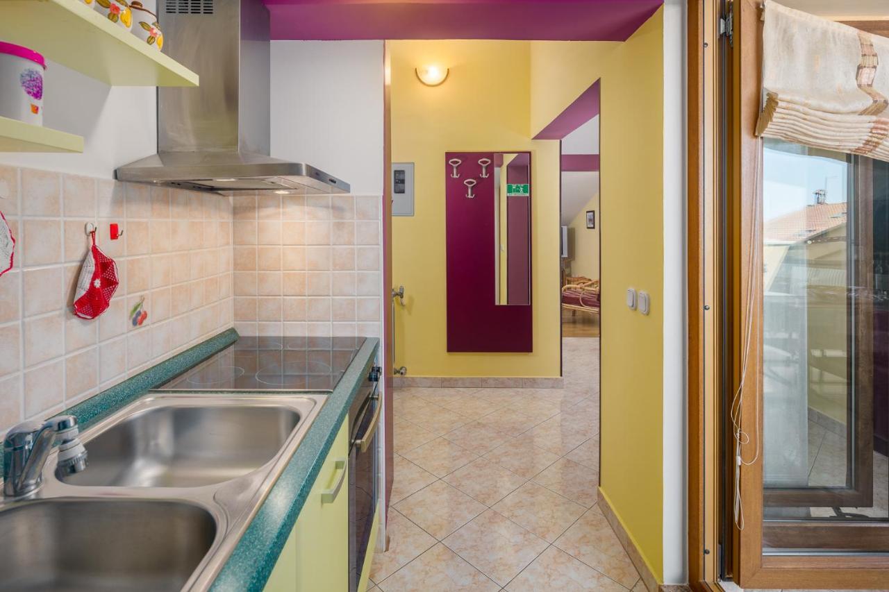 Appartement Bella Vista à Poreč Extérieur photo